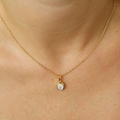 Teardrop Pendant Necklace